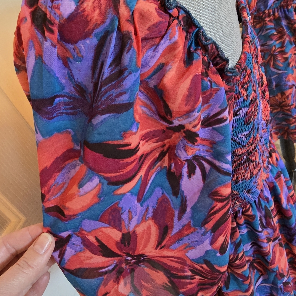 Jessica Simpson Red and Blue Ruched Sundress - Picture 4 of 6